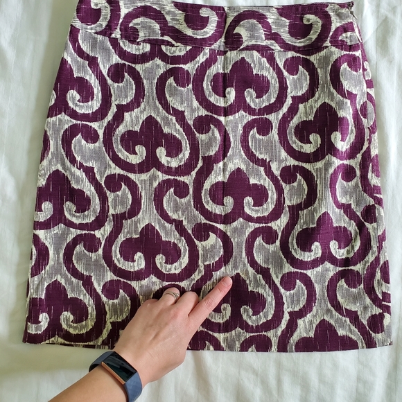 Ann Taylor Skirt - Size 4 - Picture 3 of 13